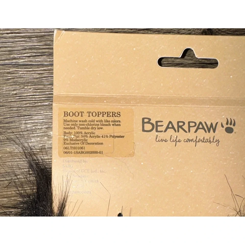 BearPaw Boot Toppers Black Faux Fur Knit Adult One Size NWT Change Up Accessory